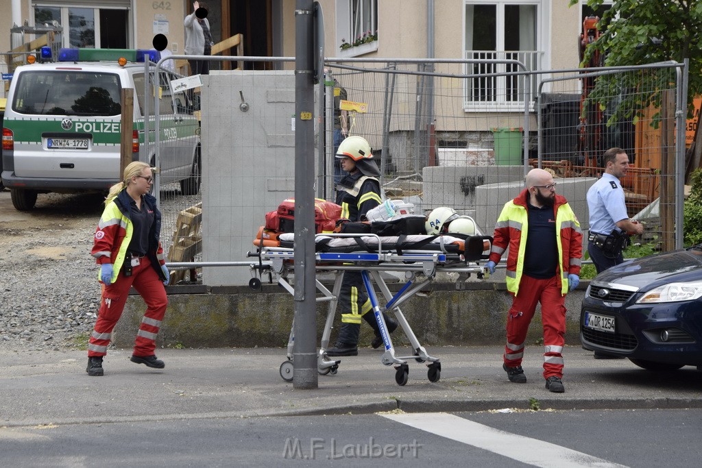 Einsatz BF Koeln Koeln Brueck Bruecker Mauspfad P44.JPG - Miklos Laubert